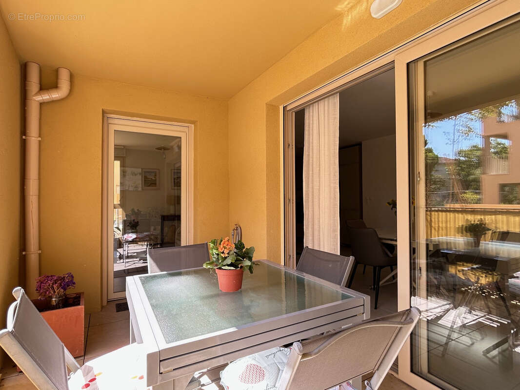 Appartement à HYERES