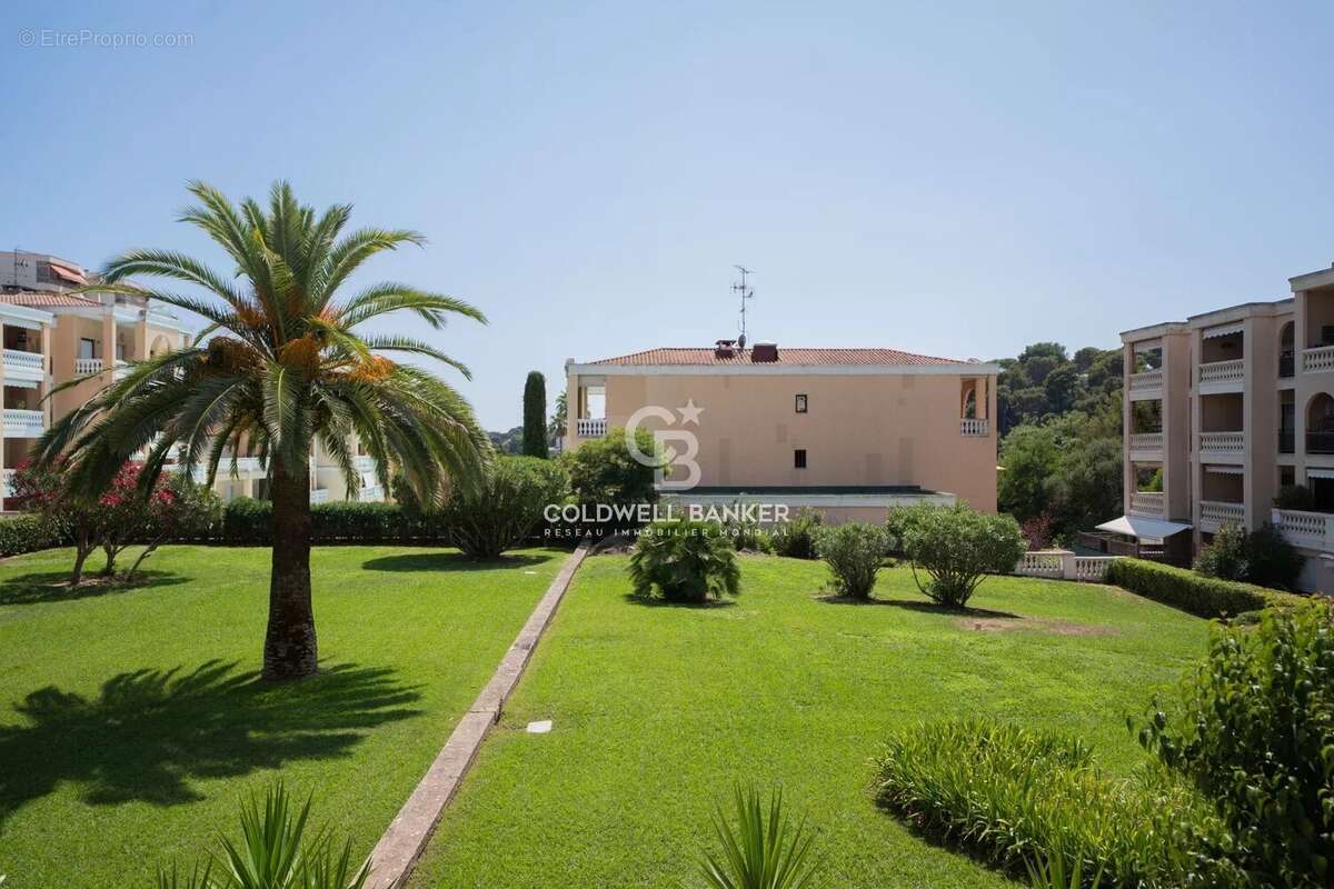 Appartement à LE CANNET