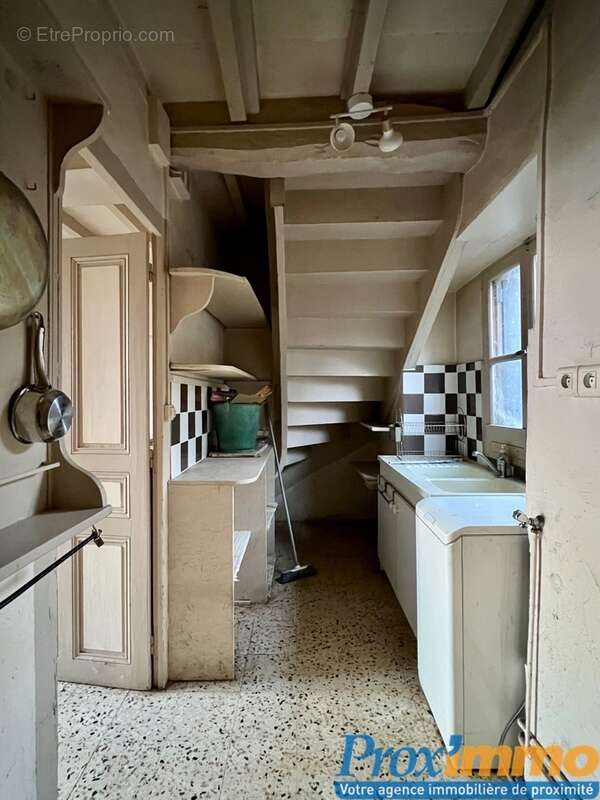 Maison à SAINT-HILAIRE-DE-LA-COTE