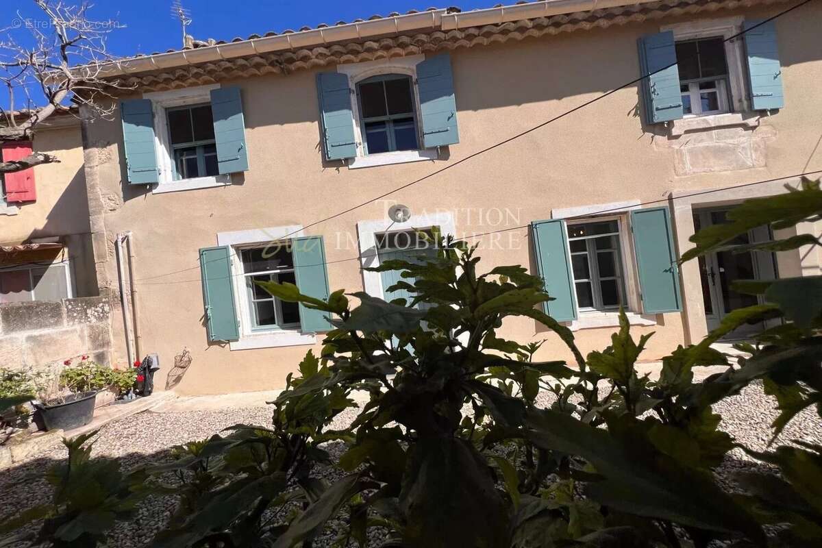 Appartement à MAUSSANE-LES-ALPILLES