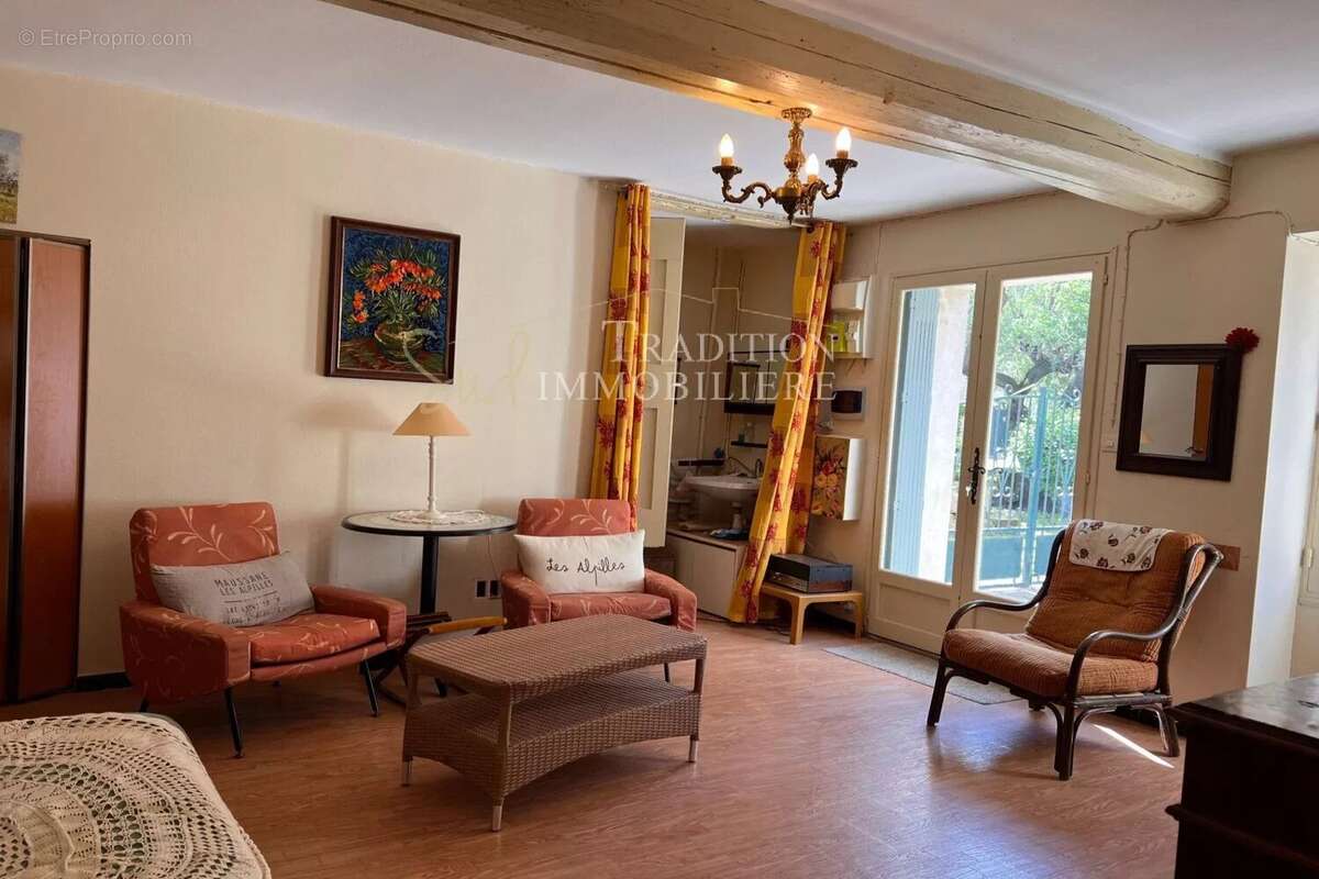 Appartement à MAUSSANE-LES-ALPILLES