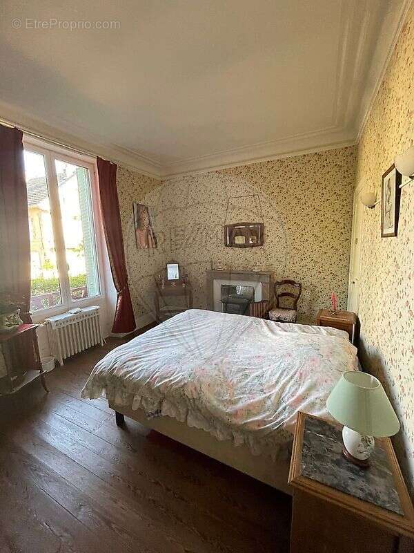 Maison à SAINT-HONORE-LES-BAINS