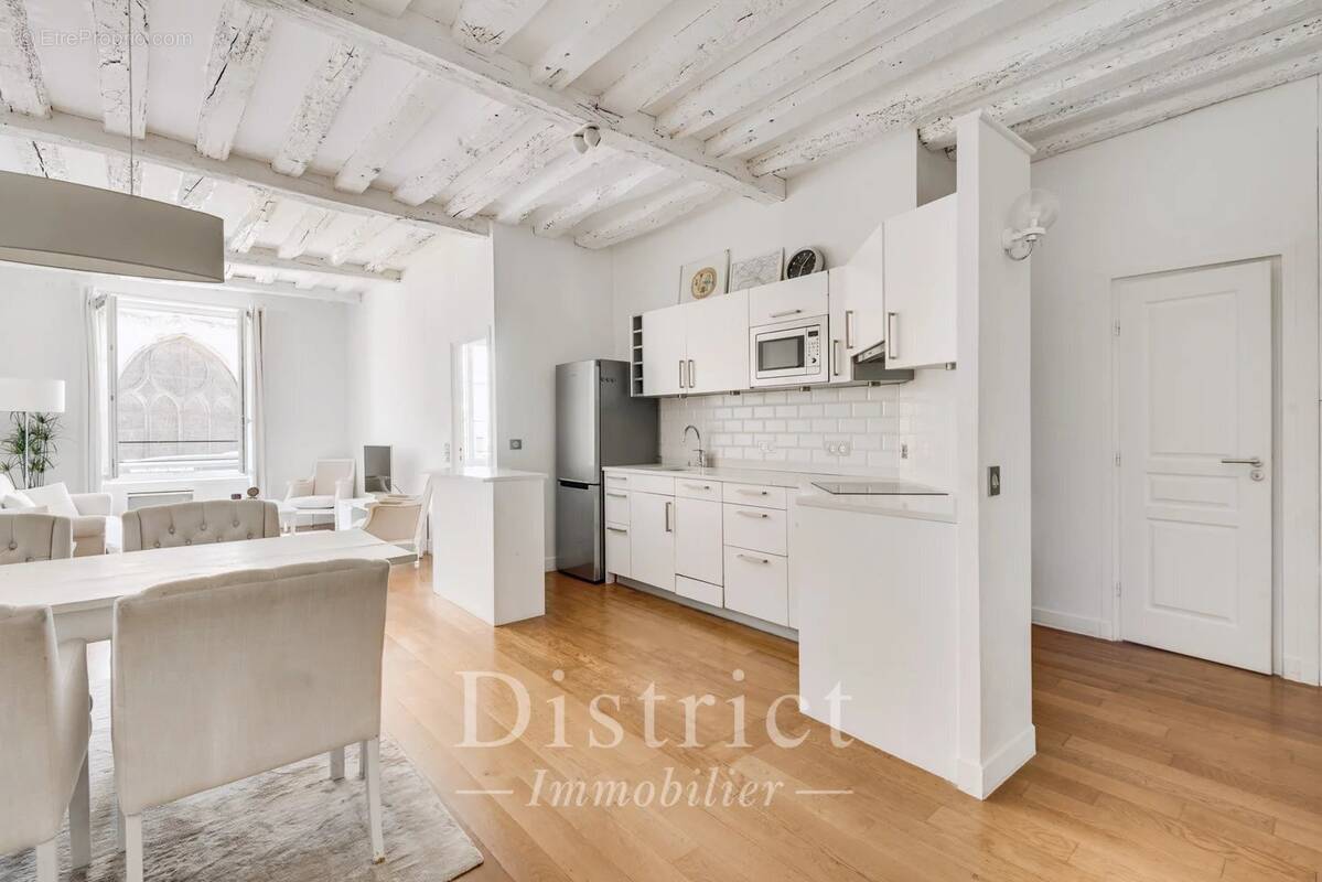 Appartement à PARIS-5E
