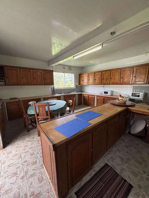 Maison à SAINT-DENIS