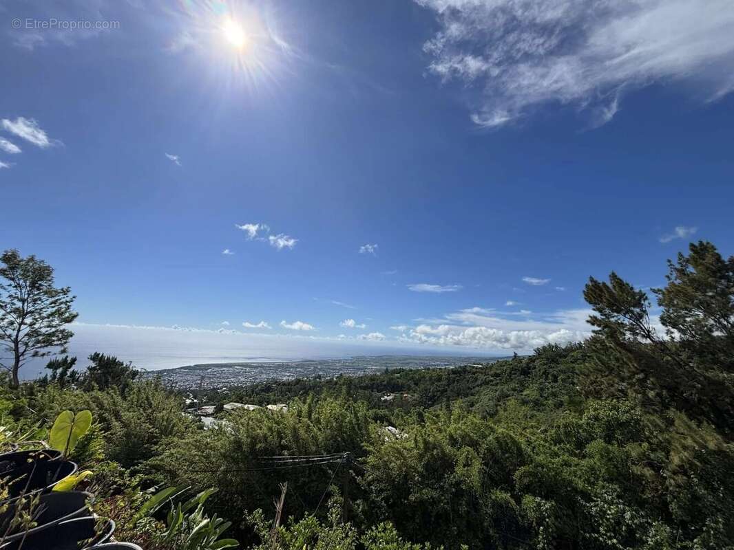 Maison à SAINT-DENIS