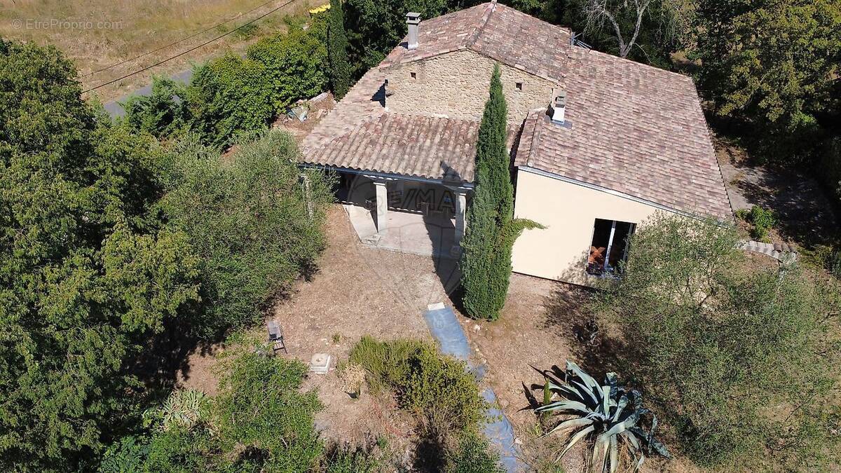 Maison à BOISSET-ET-GAUJAC