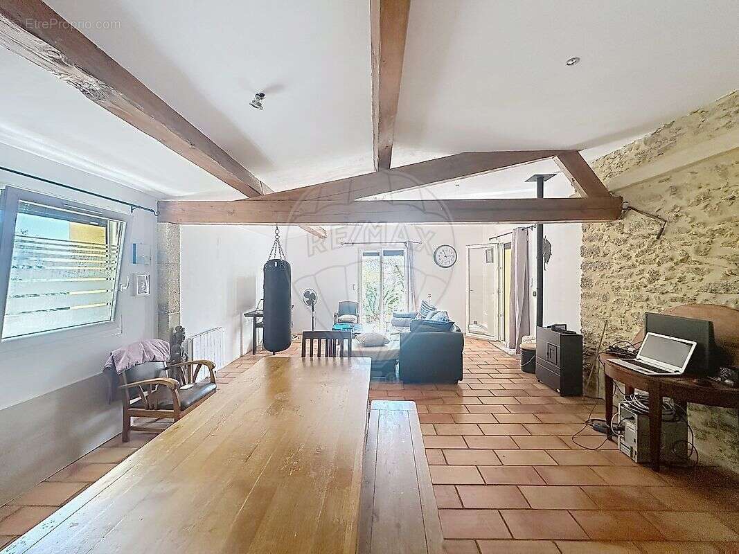 Maison à BOISSET-ET-GAUJAC