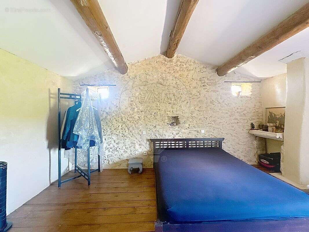 Maison à BOISSET-ET-GAUJAC