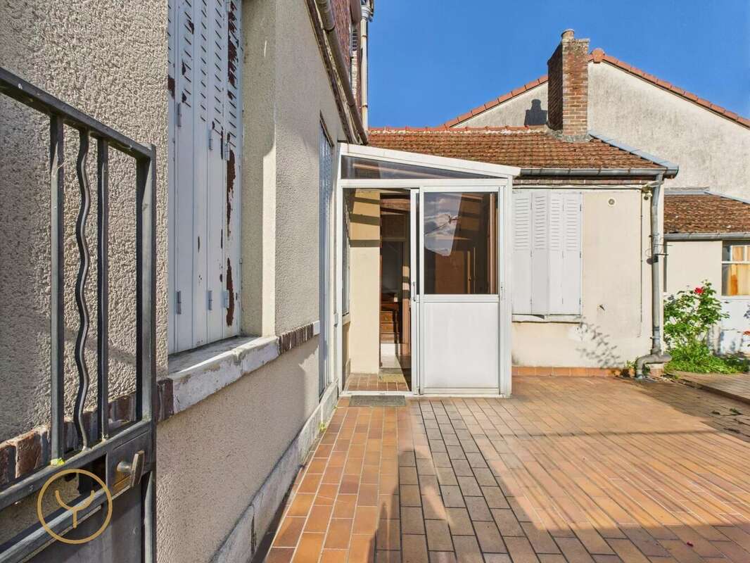 Maison à ROMILLY-SUR-SEINE