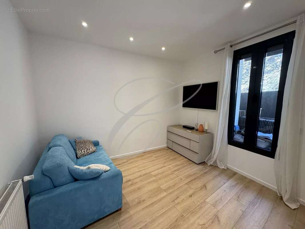 Appartement à ROQUEBRUNE-CAP-MARTIN