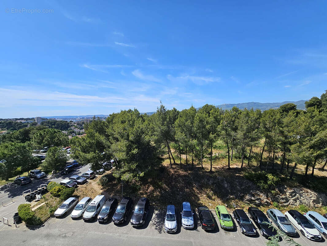 Appartement à MARSEILLE-13E