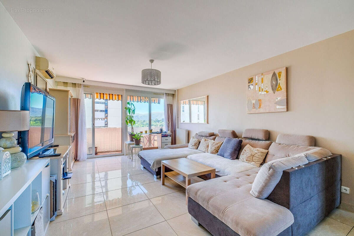 Appartement à MARSEILLE-13E