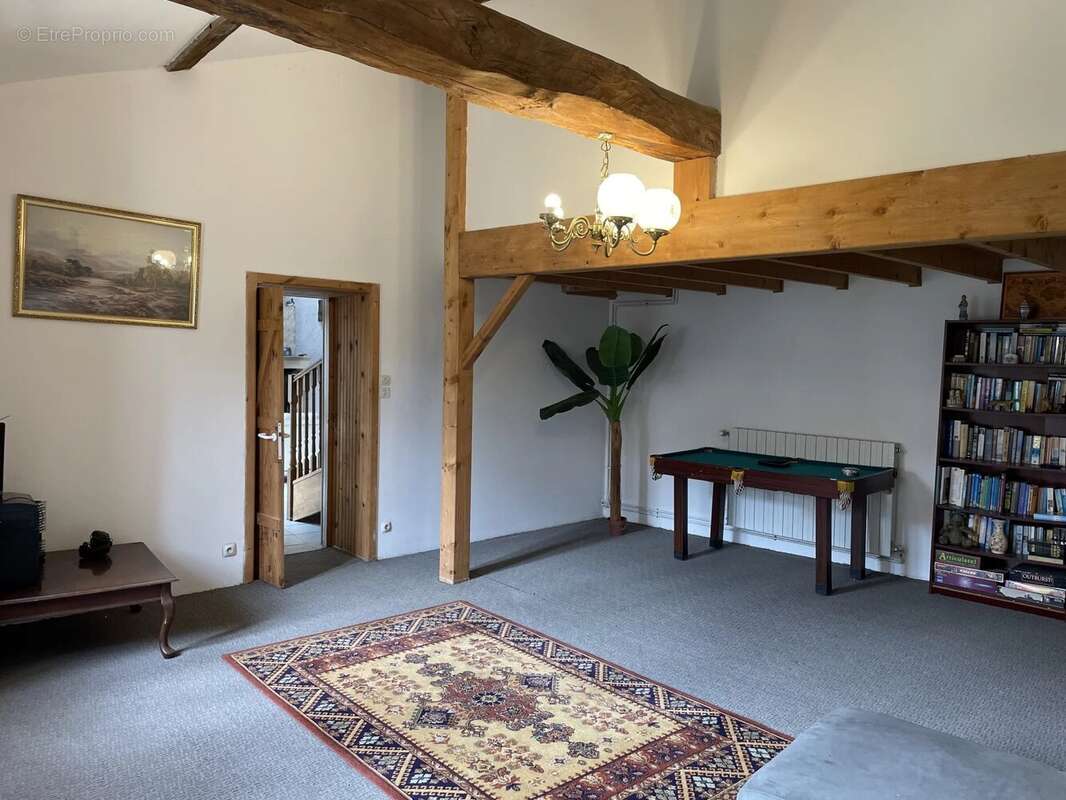 Maison à FONTAINE-CHALENDRAY