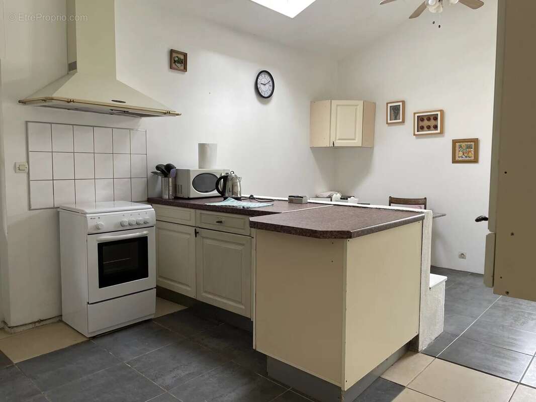 Maison à FONTAINE-CHALENDRAY