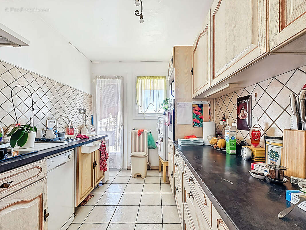 Appartement à MARSEILLE-13E