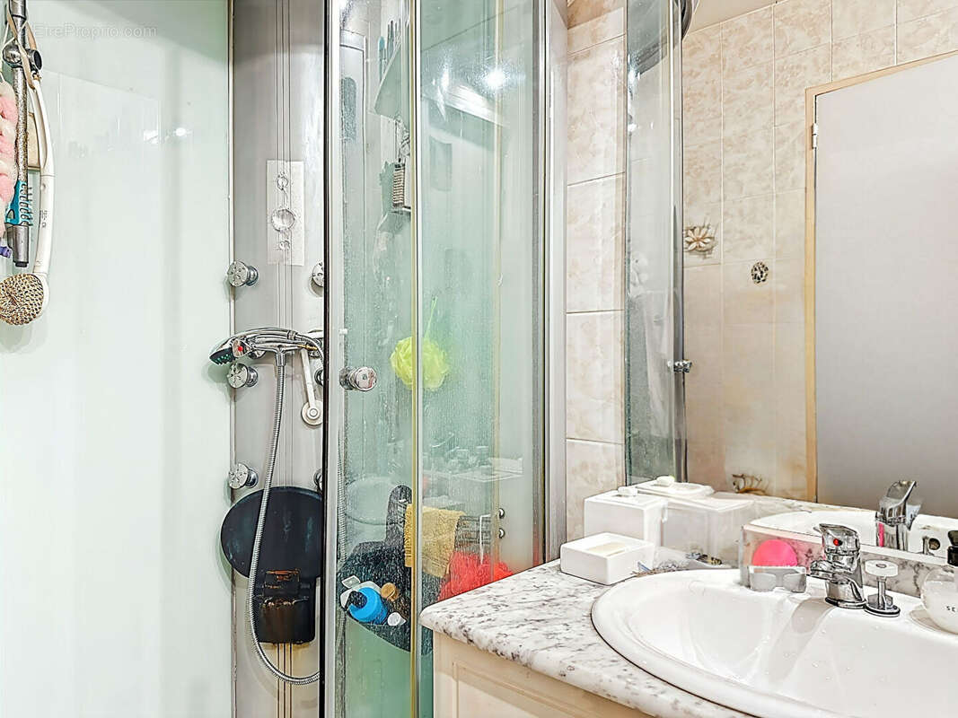 Appartement à MARSEILLE-13E