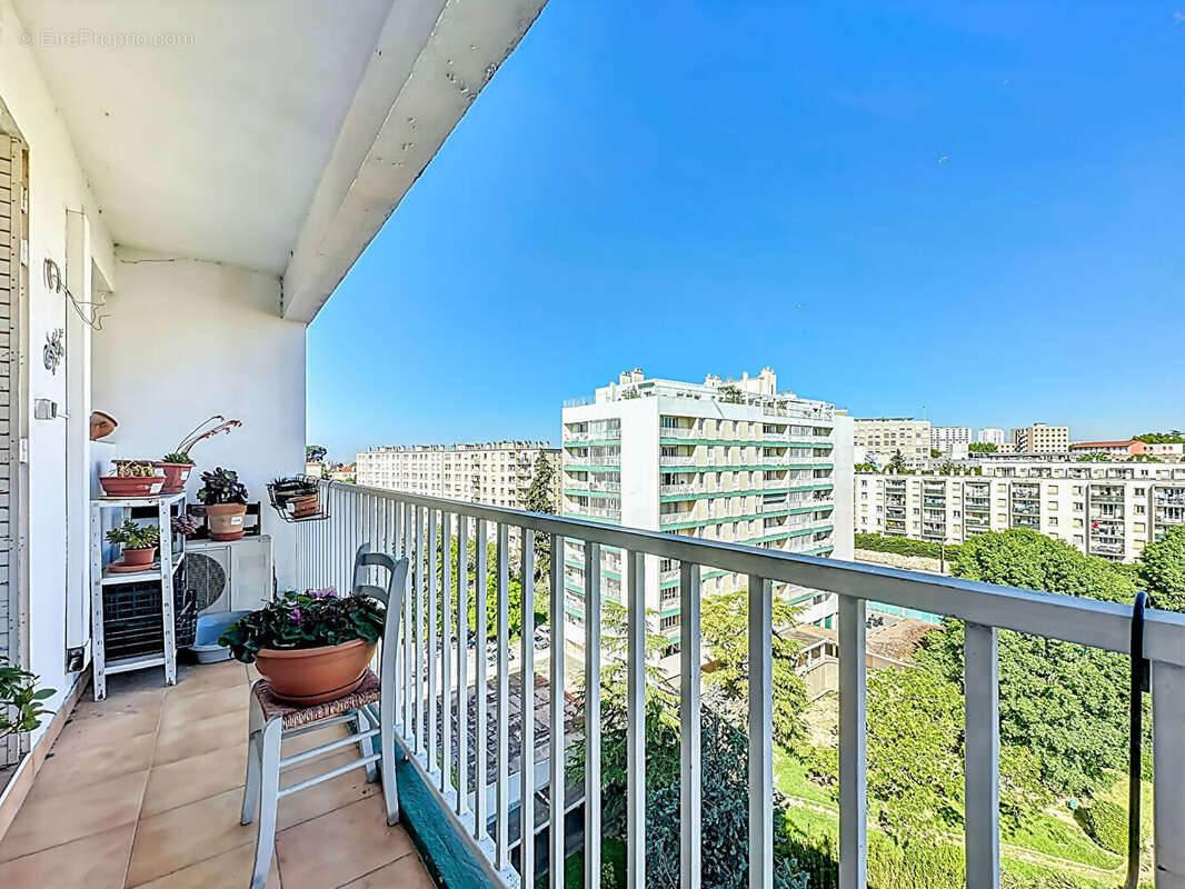 Appartement à MARSEILLE-13E