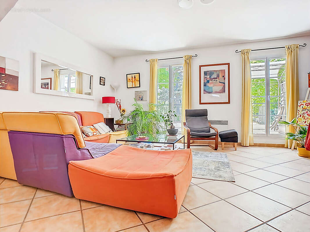 Appartement à MARSEILLE-13E