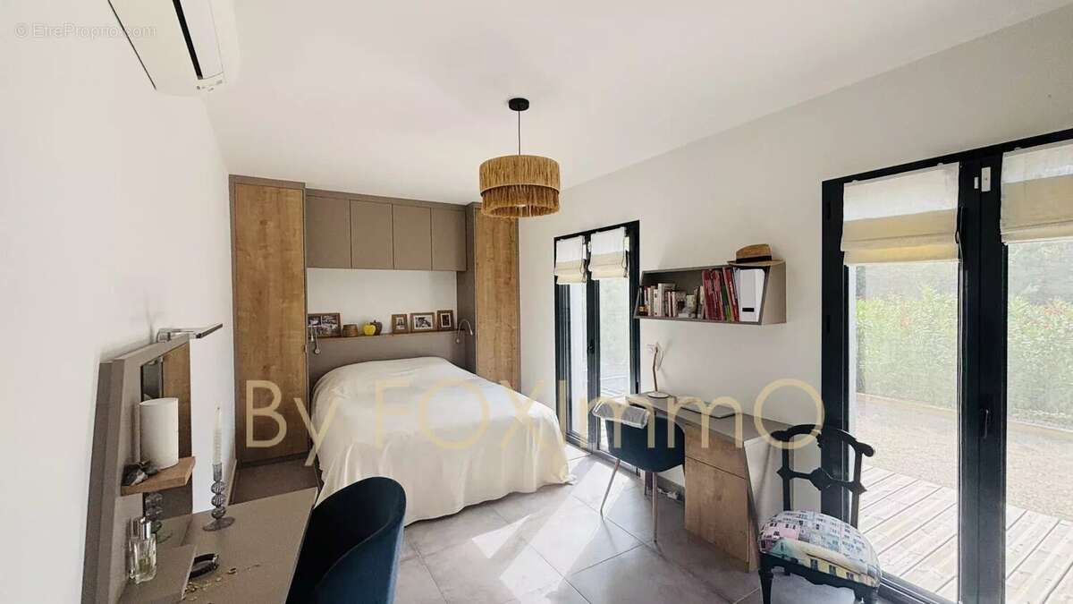 Maison à CAGNES-SUR-MER