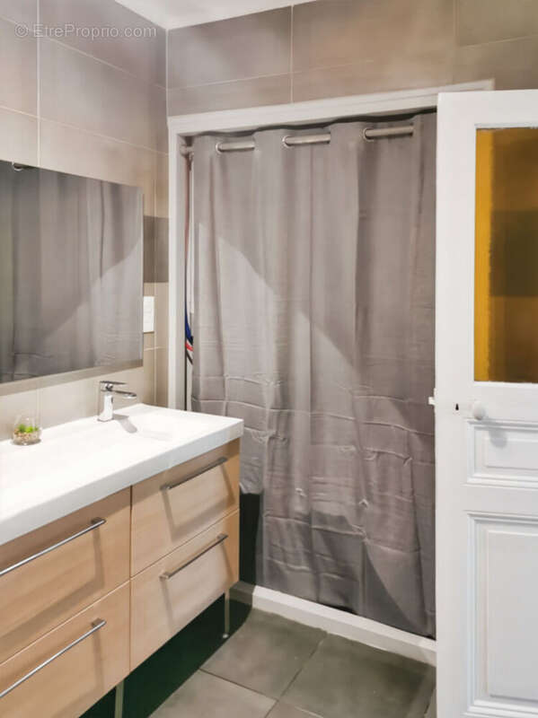 Appartement à CABANNES