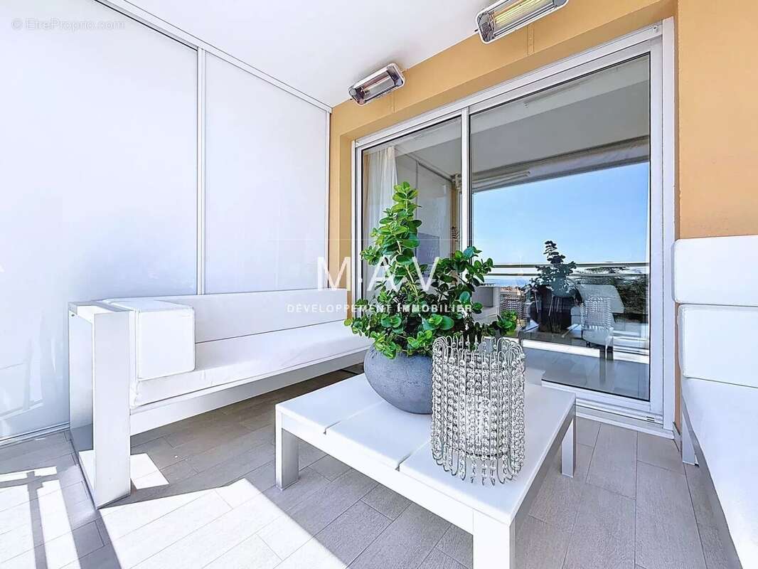 Appartement à NICE