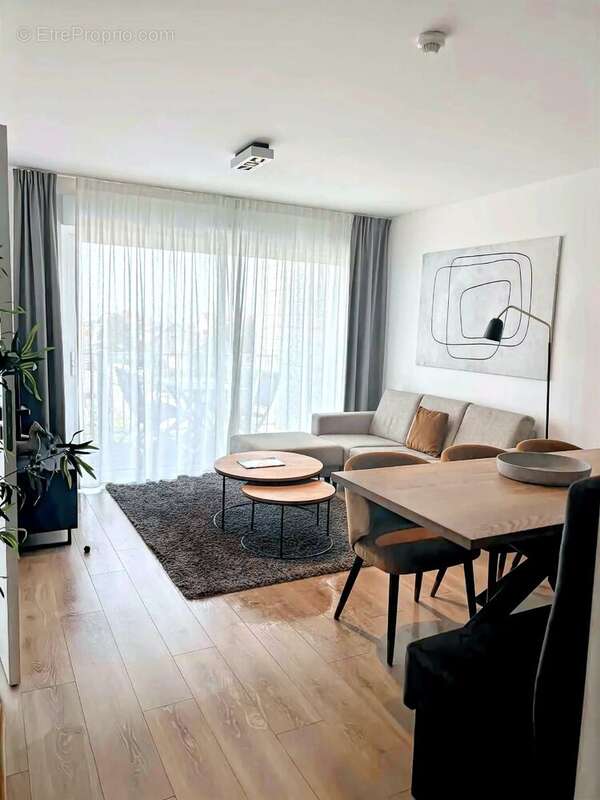 Appartement à CAMIERS