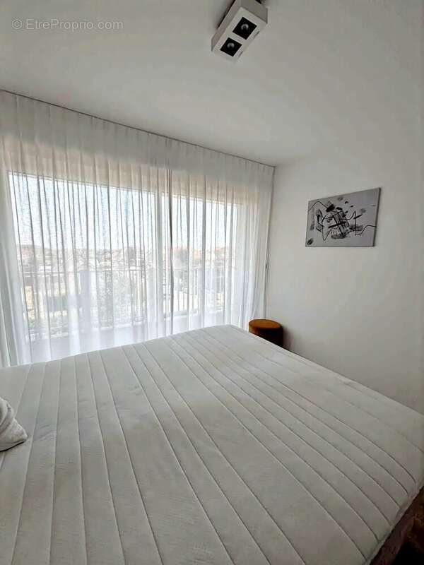 Appartement à CAMIERS