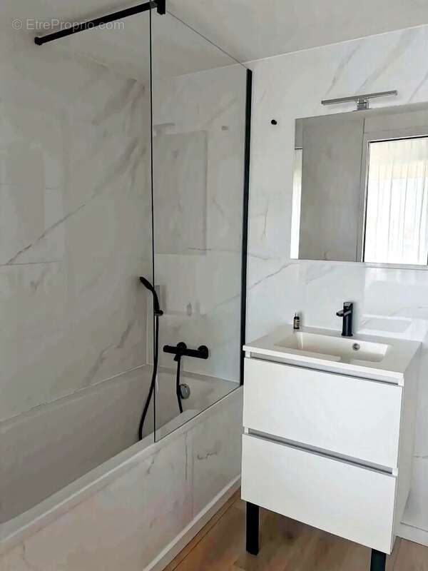 Appartement à CAMIERS