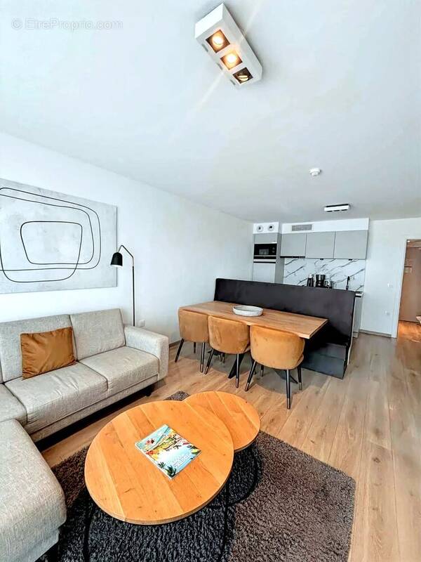 Appartement à CAMIERS