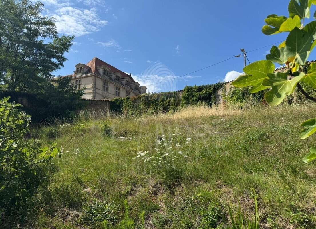 Terrain à LA COTE-SAINT-ANDRE