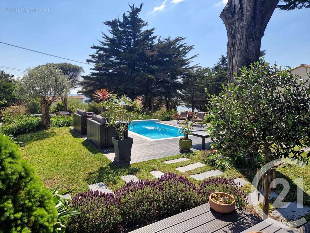 Maison à PREFAILLES