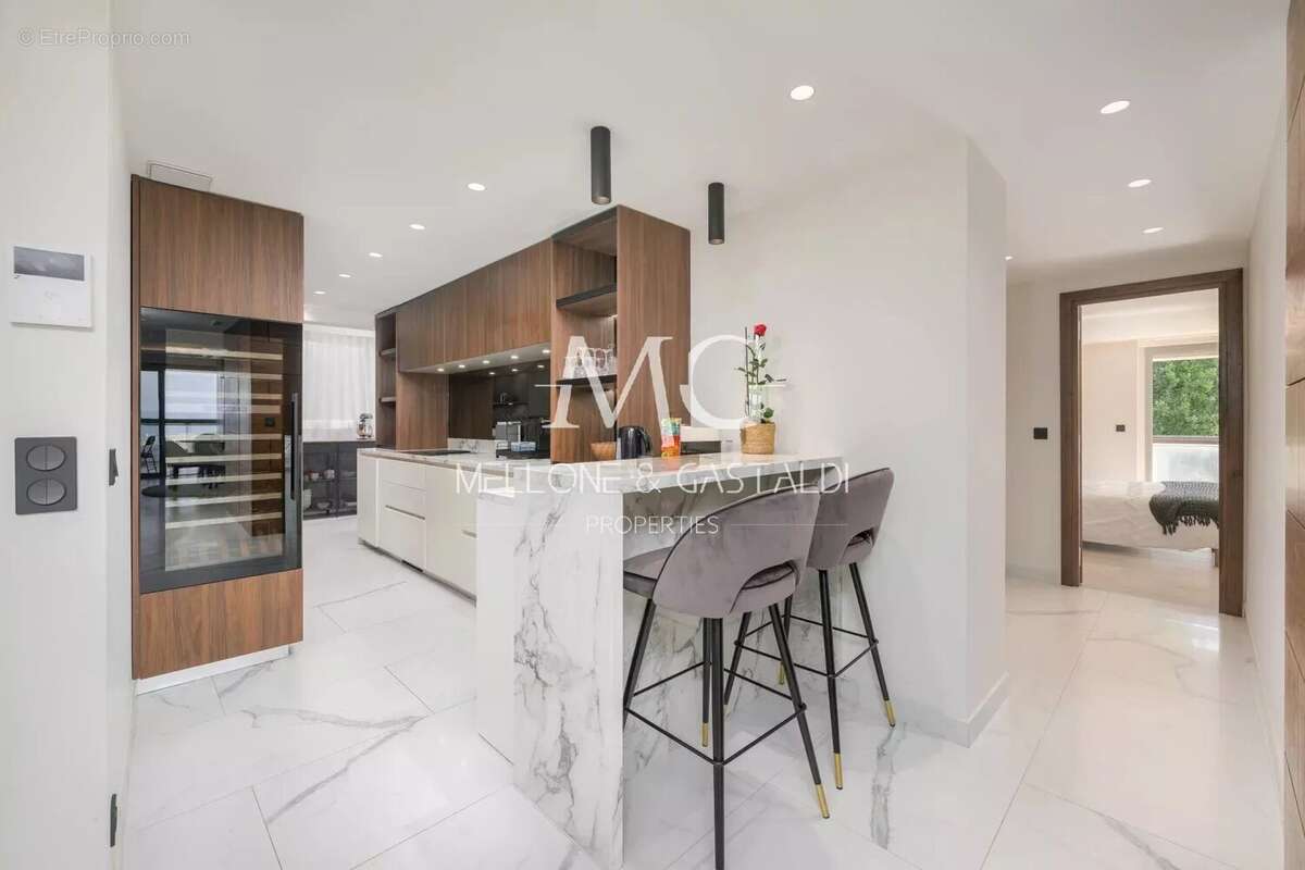 Appartement à LE CANNET