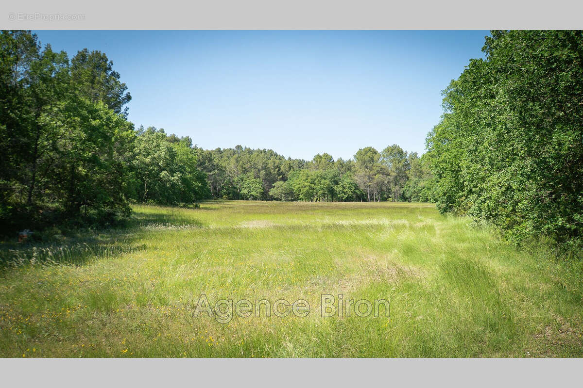 Maison à L&#039;ISLE-SUR-LA-SORGUE