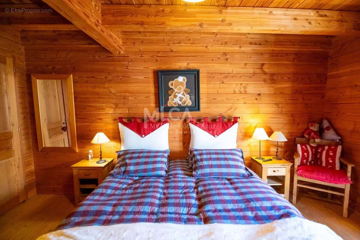 Maison à SAINT-ETIENNE-DE-TINEE