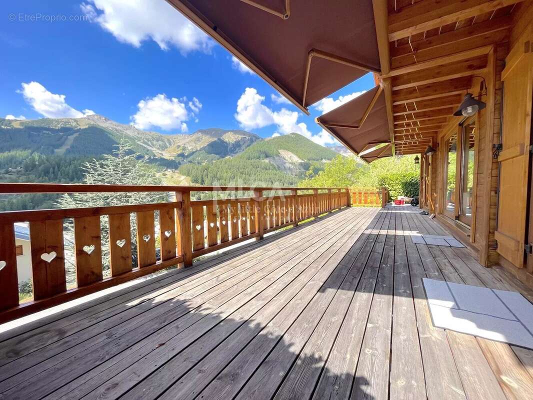 Maison à SAINT-ETIENNE-DE-TINEE