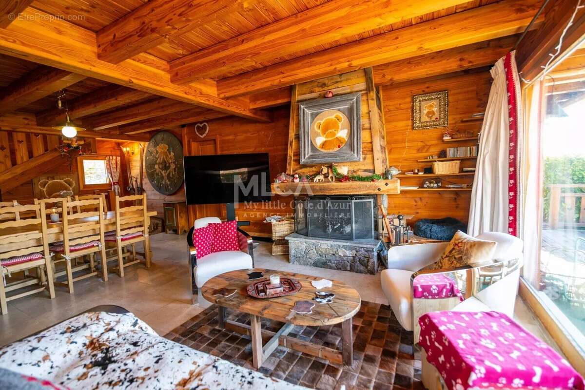 Maison à SAINT-ETIENNE-DE-TINEE