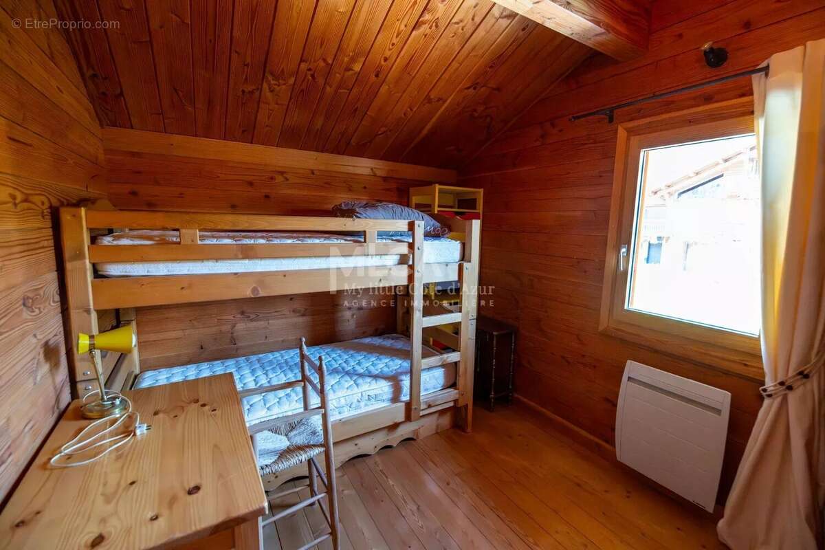 Maison à SAINT-ETIENNE-DE-TINEE