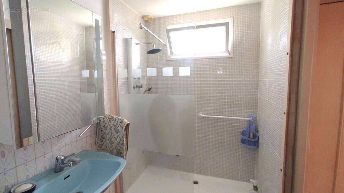 Maison à CHATELLERAULT