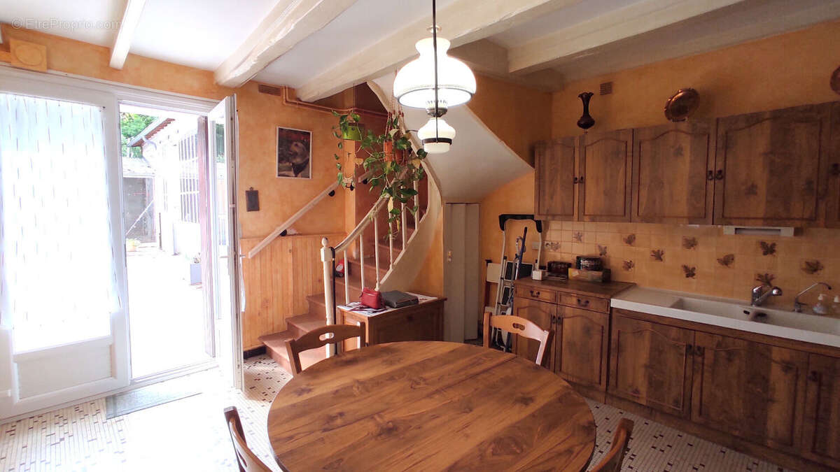 Maison à CHATELLERAULT