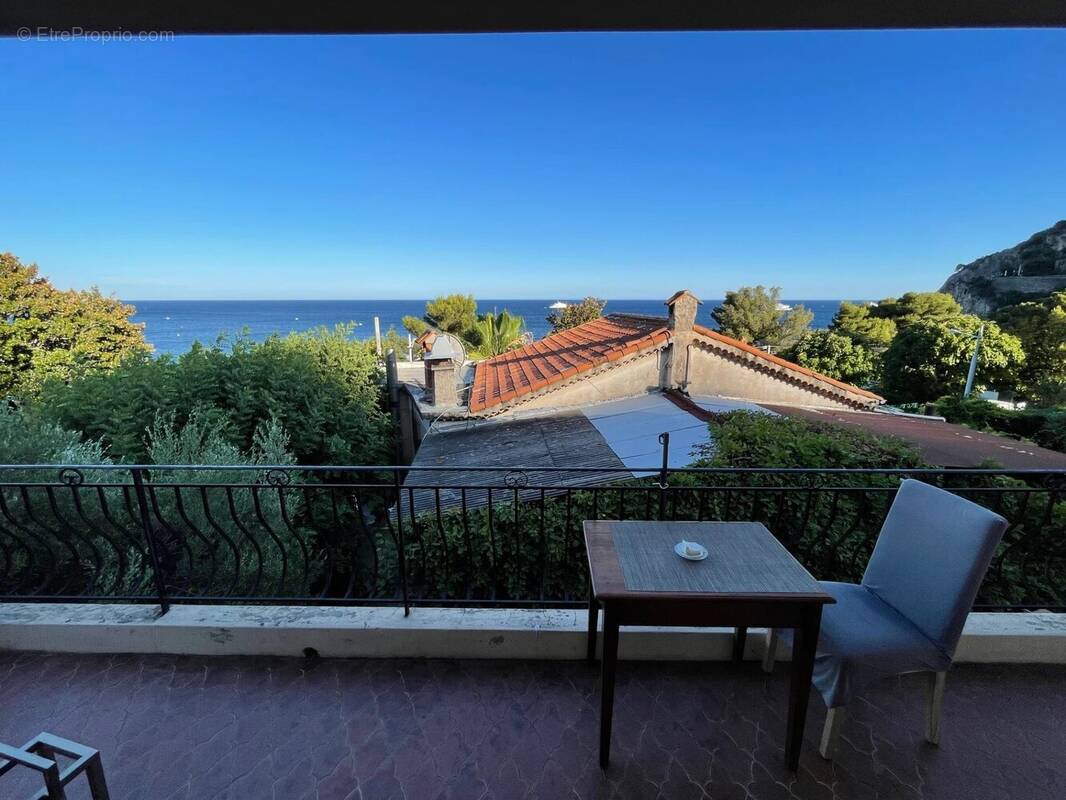 Appartement à EZE