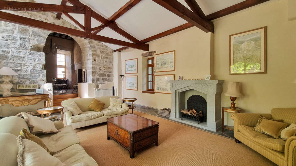 salon - Appartement à LERAN