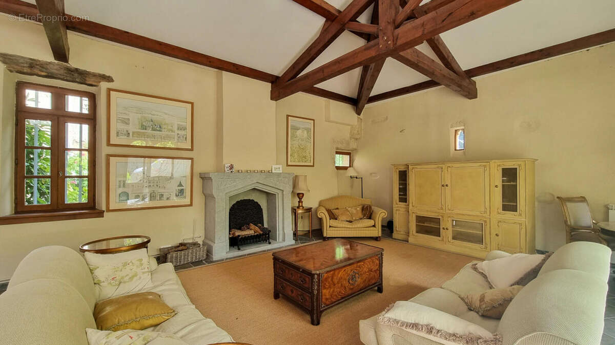 salon - Appartement à LERAN