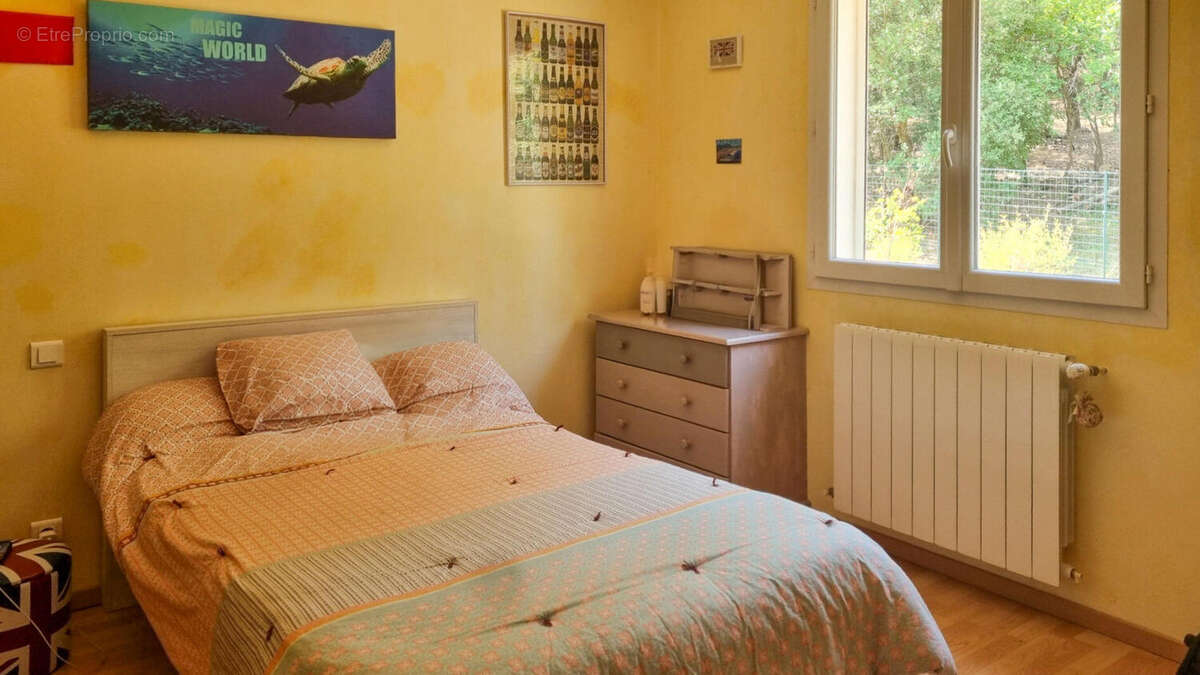 chambre - Maison à CARCASSONNE