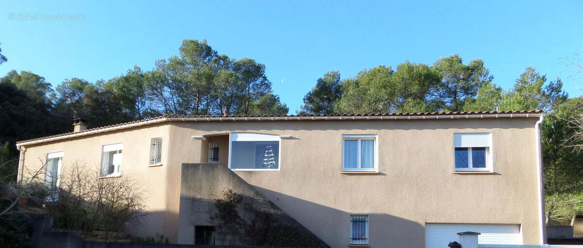 Facade Rue - Maison à CARCASSONNE