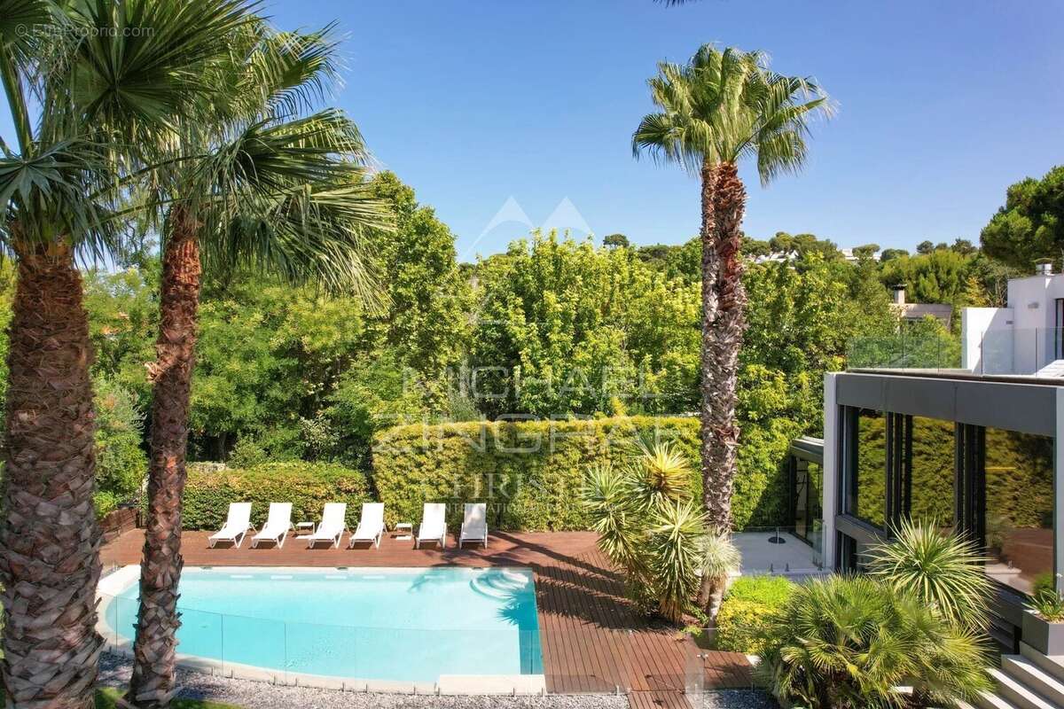 Maison à MARSEILLE-8E