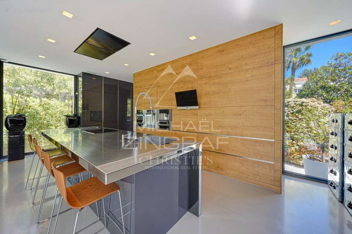 Maison à MARSEILLE-8E