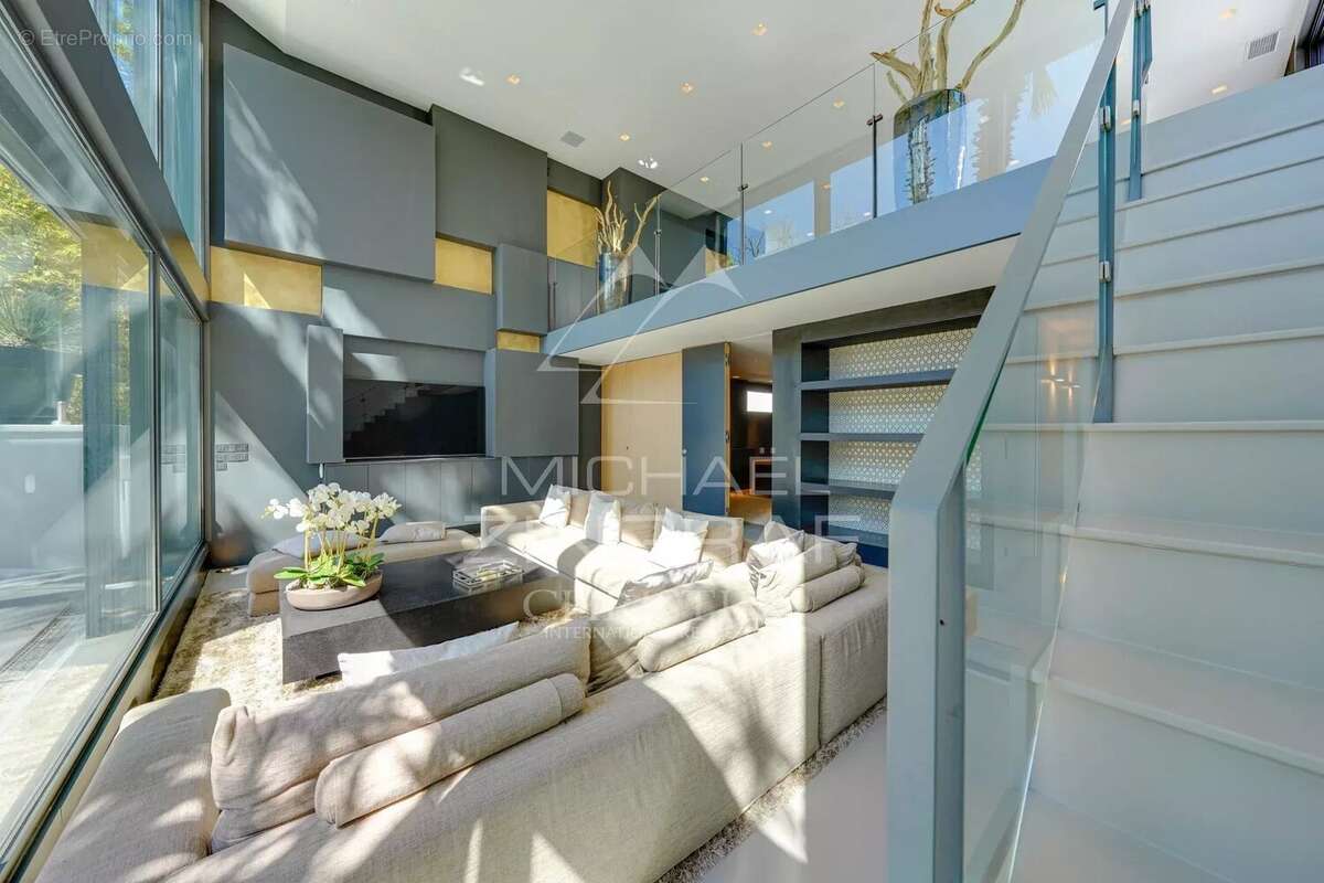 Maison à MARSEILLE-8E