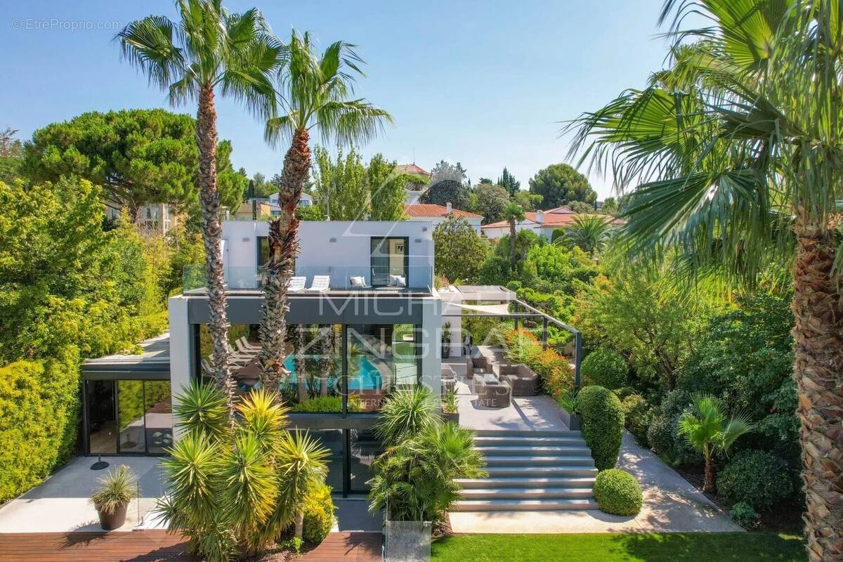 Maison à MARSEILLE-8E