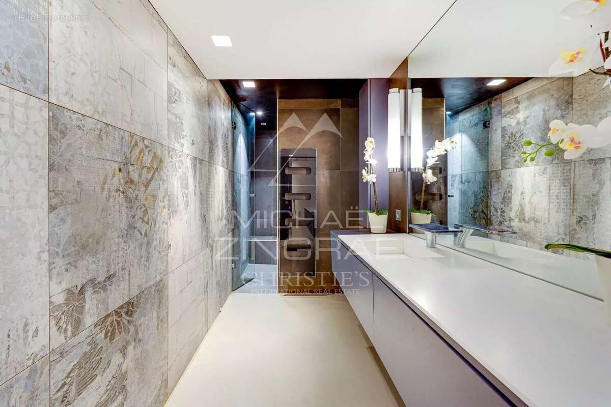 Maison à MARSEILLE-8E