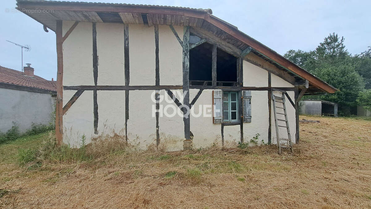 Maison à RION-DES-LANDES